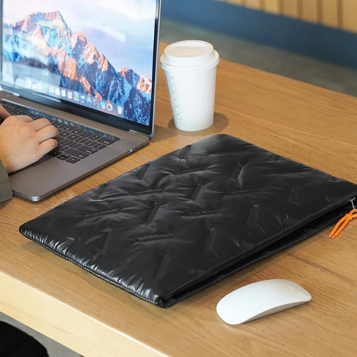 15" Slim Laptop Sleeve Case - Compatible with 15" MacBook Air M4/M3, MacBook Pro, Surface Laptop 7/6, XPS 15 & More - Black