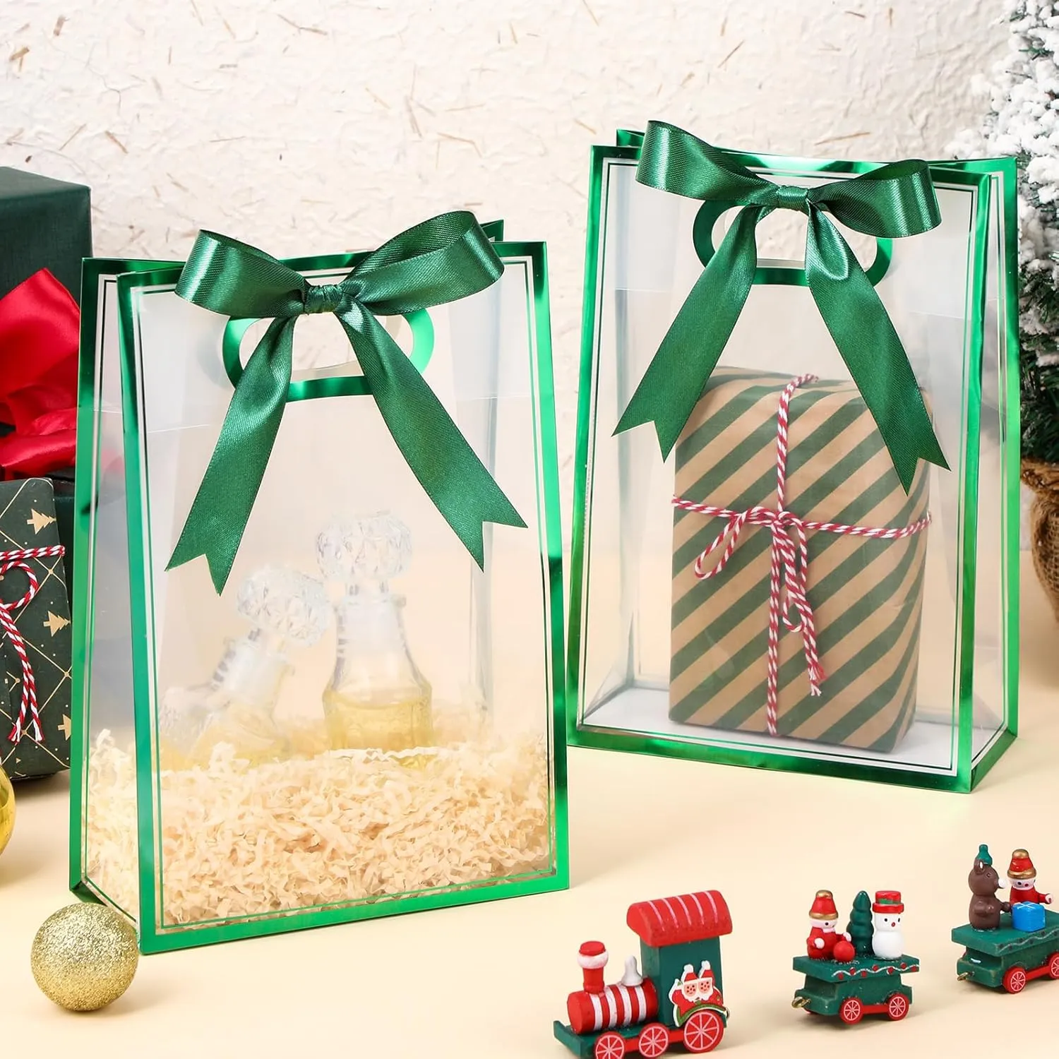 Aliceset 12 Pcs Clear Plastic Gift Bag with Die Cut Handles Graduation Reusable PP Flower Bag with Ribbon for Wedding Bridal Birthday Baby Shower Party Business, 7x10x3.15 Inch(Green)