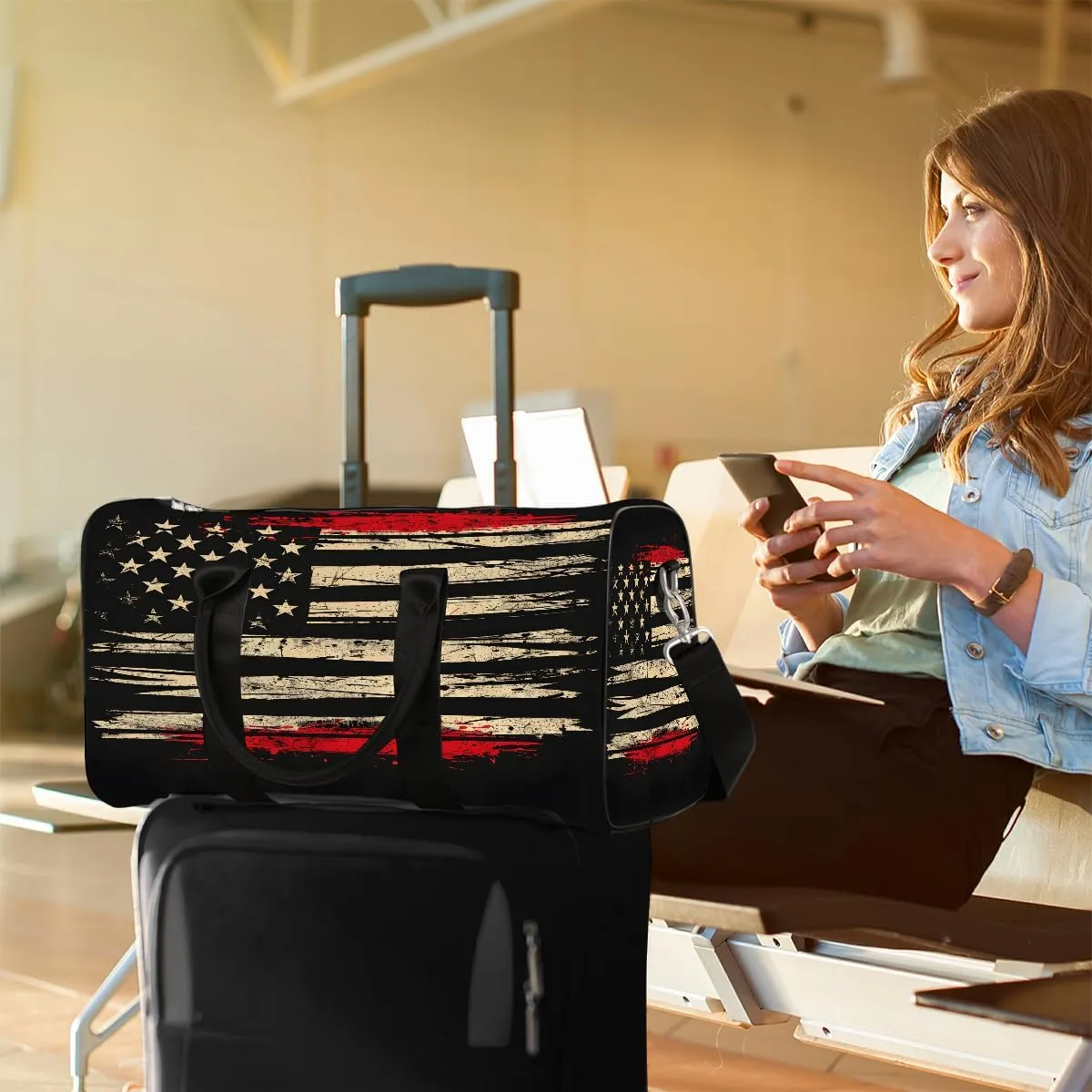 American Flag Retro Travel Duffle Bag Sports Gym Bags for Women Men Weekender Overnight Bags Waterproof Carry On Tote Bag Workout Bag for Dance Swimming Yoga Hospital