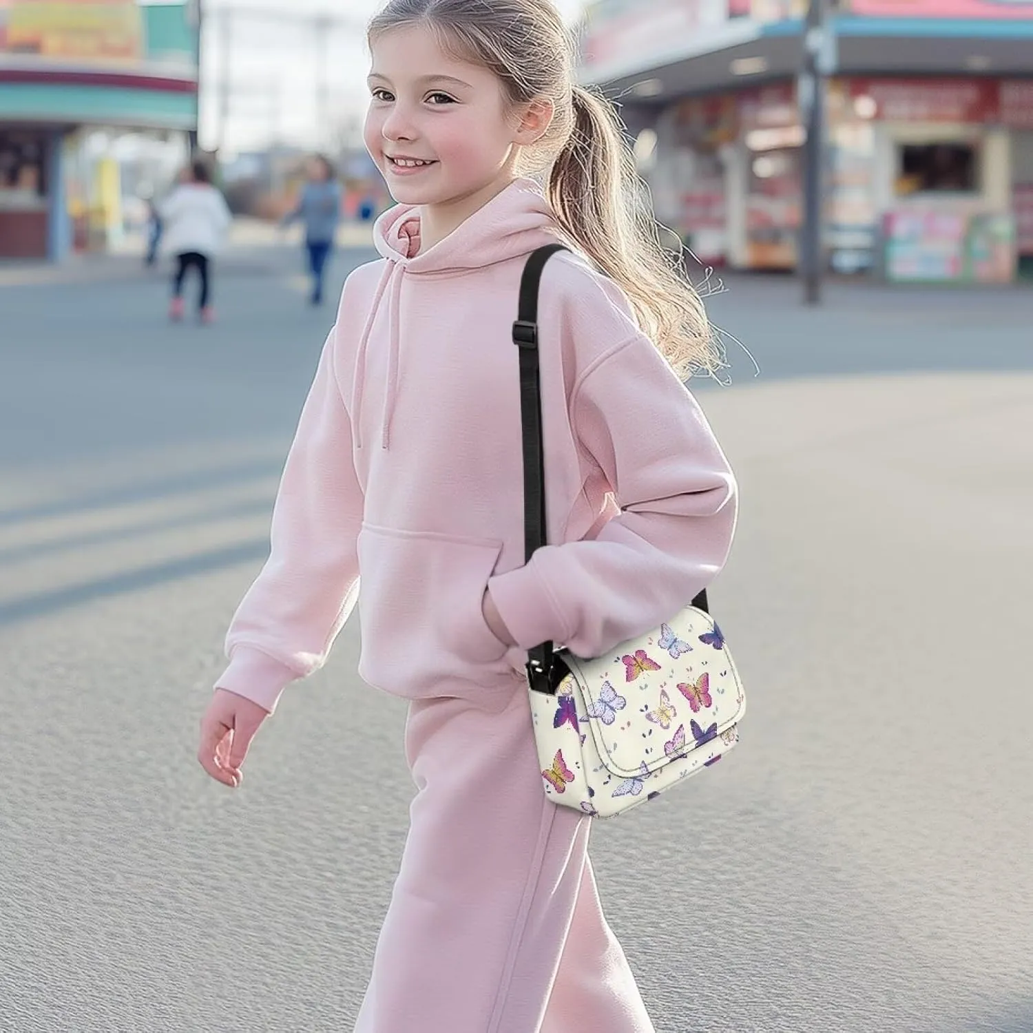 Butterfly Small Crossbody Bag for Girls Mini Flap Crossbody Handbags for Kids Lightweight Sling Bag with Adjustable Shoulder Strap for Travel Walking Hiking