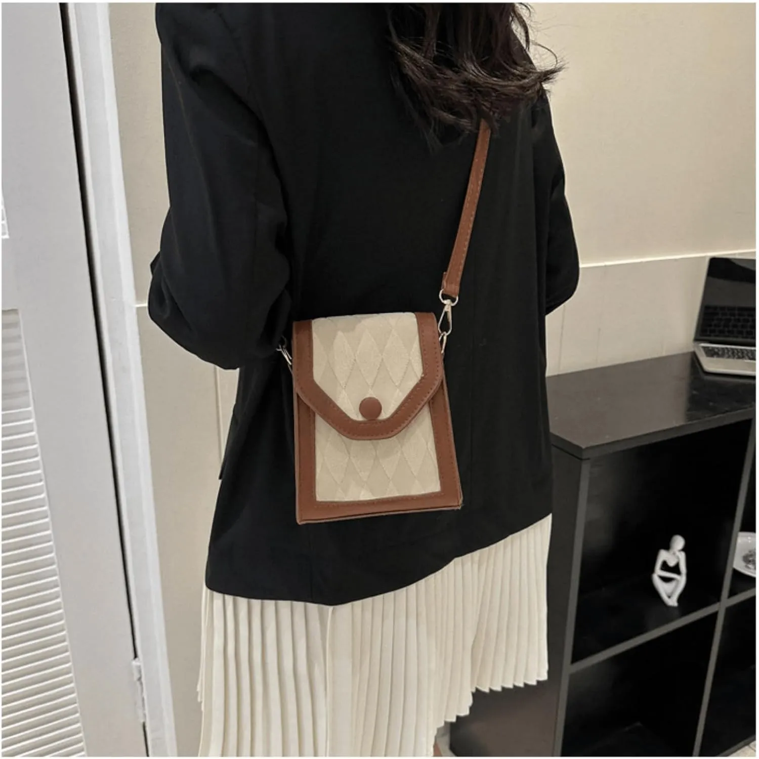 Color-Block Crossbody Bags for Women, PU Cross Body Purses Cute Designer Handbags Shoulder Bag Small Size