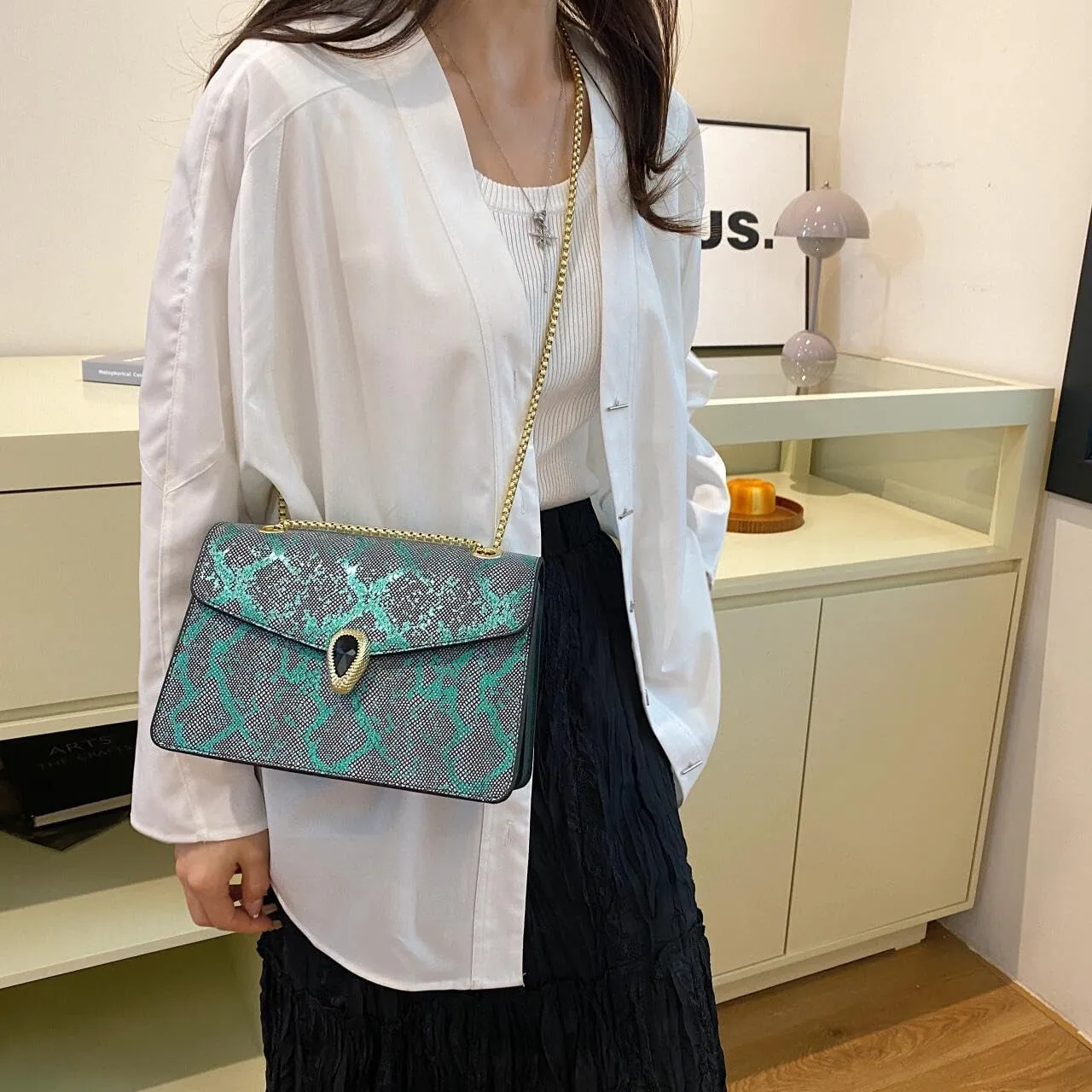 Crossbody Bags for Women Snake Printed Chain Shoulder Bags Trendy Handbags Clutch Purses