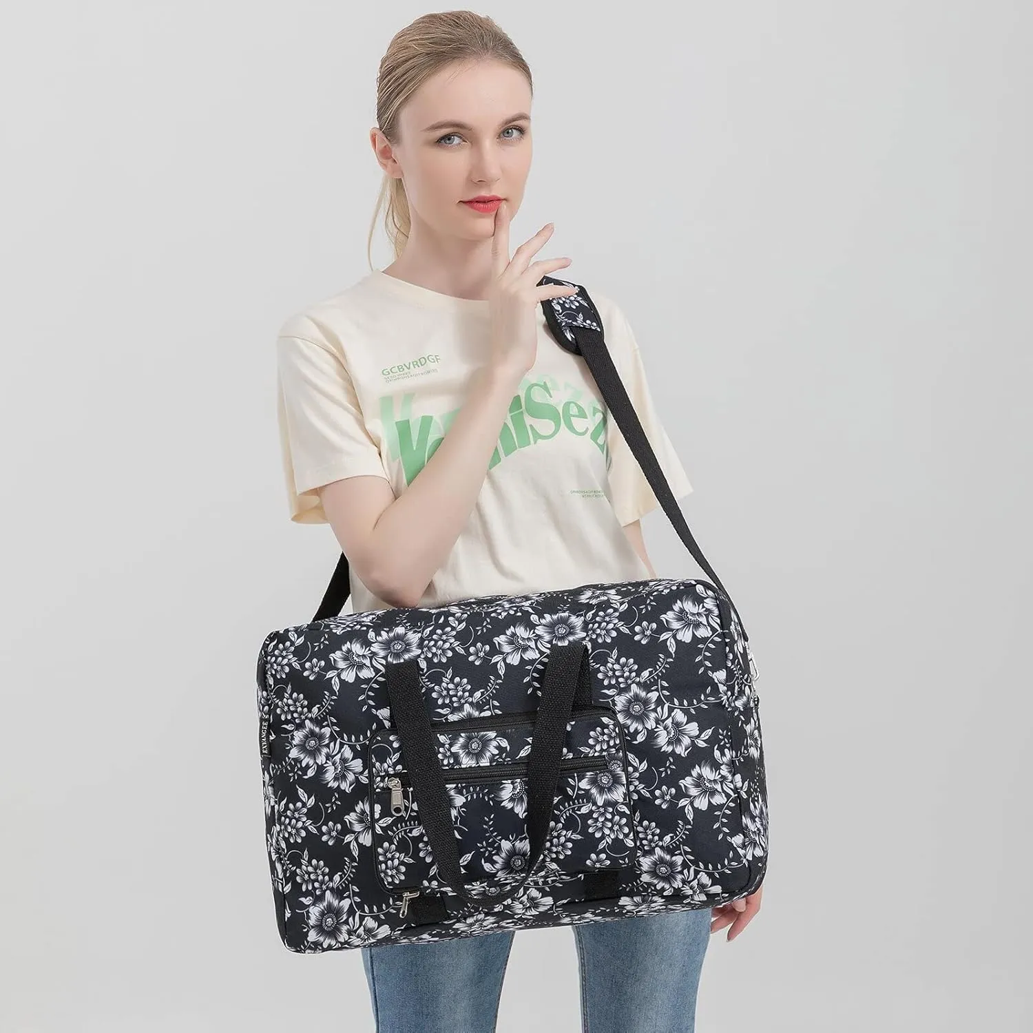 Foldable Travel Duffel Bag, Medium Women's Weekender and Overnight bag carry on Luggage bag for Women