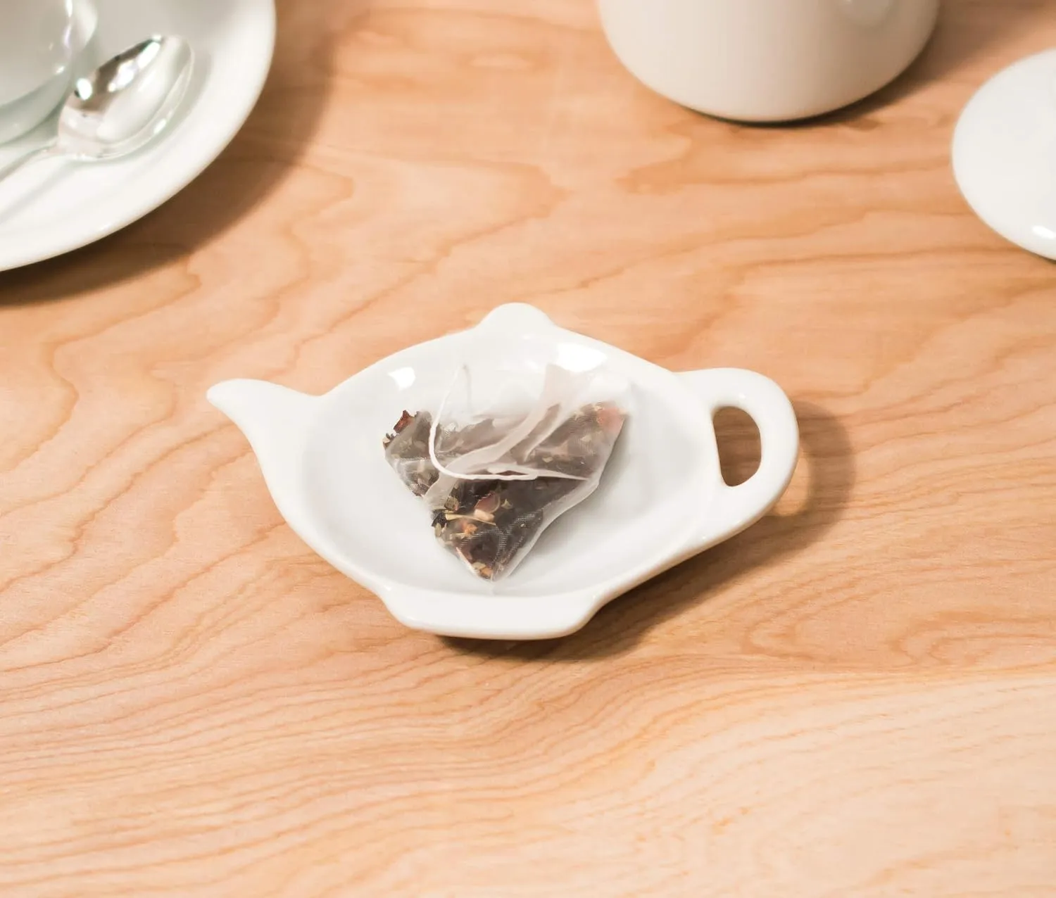 HIC Kitchen Tea Bag Holder Caddy, Fine White Porcelain, Teapot Design