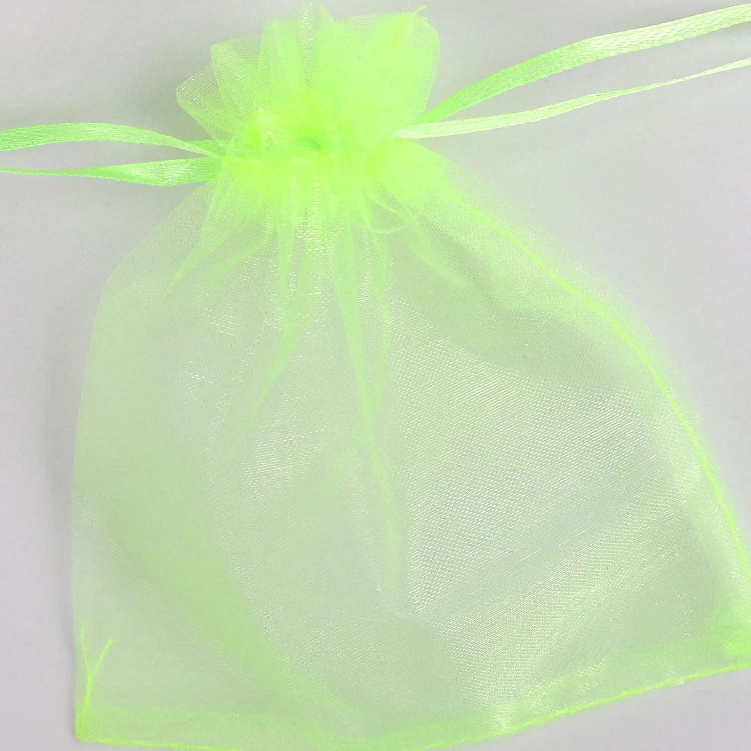 Lautechco 100Pcs Organza Bags - 8x12 inches Light Green Mesh Drawstring Gift Bags for Christmas