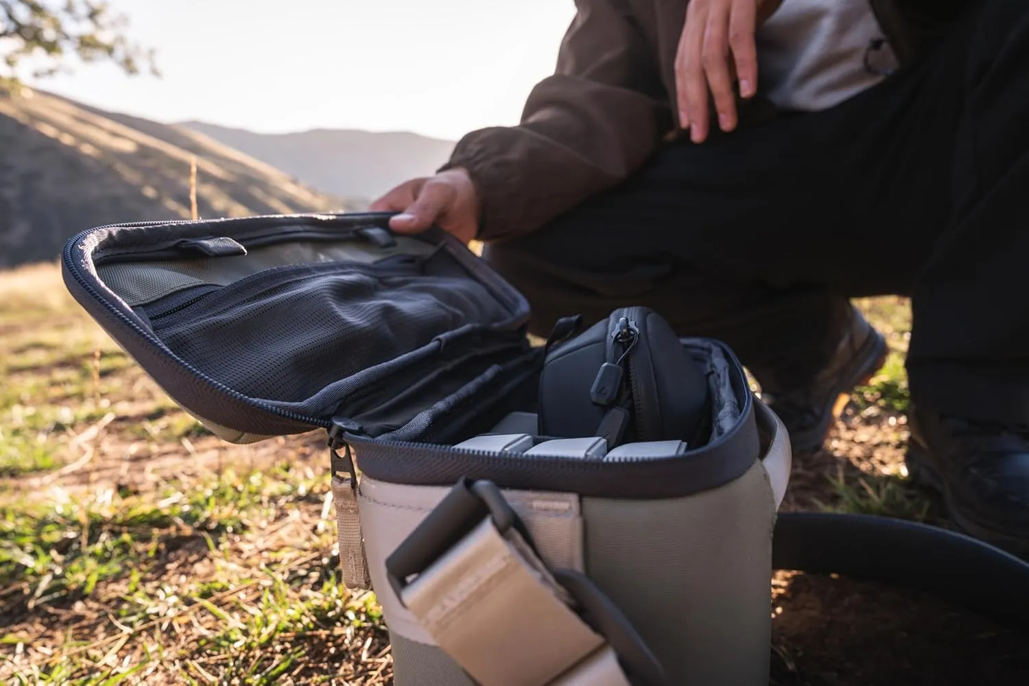 NOMATIC Luma Camera Sling 12L - Sling Bag Designed by Peter McKinnon - Camera Bag for Photographers (Sage)