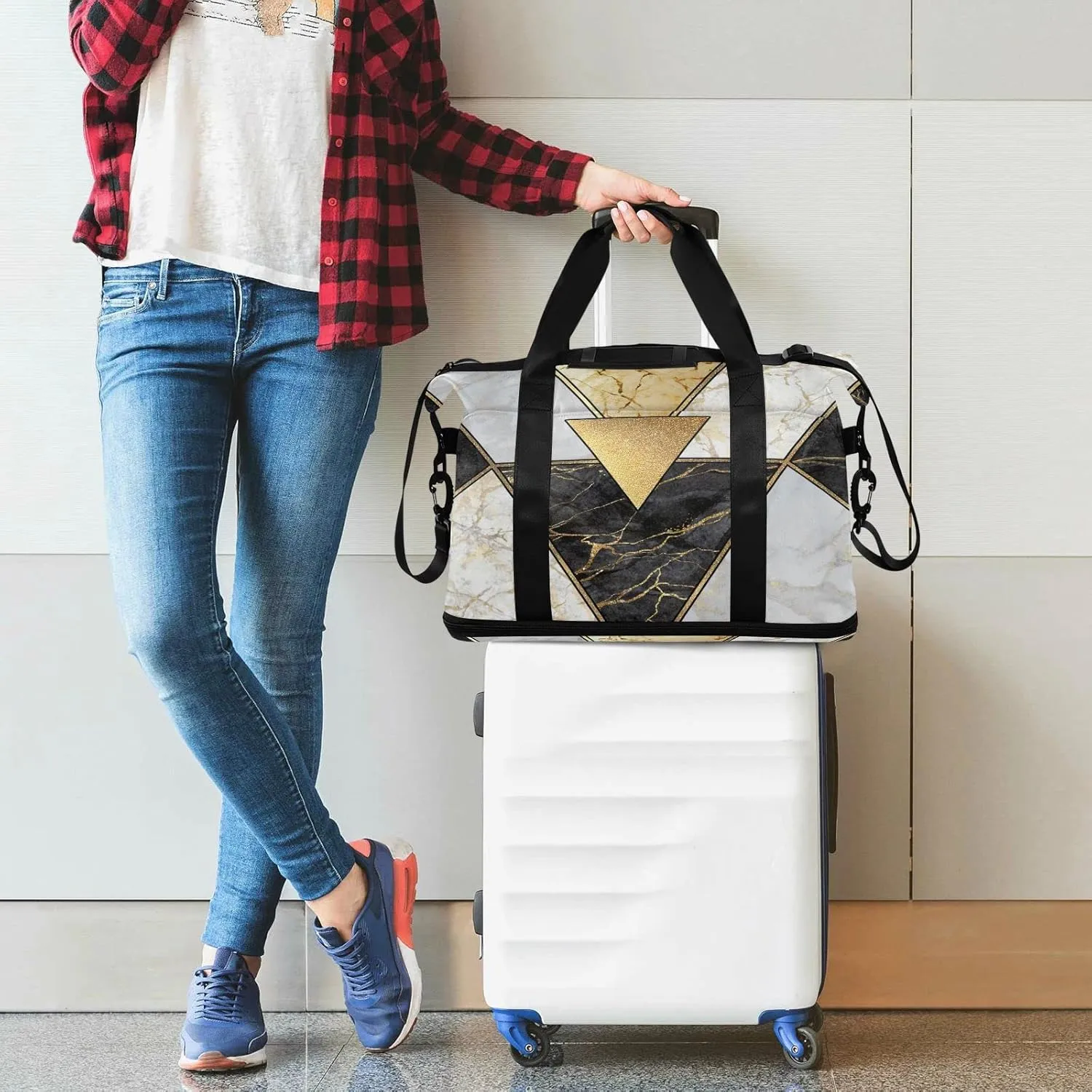 Oyihfvs Modern Marbling Gold Black White Marble Geometric Triangle Granite Foldable Travel Bag, Camping Luggage bag, Portable Gym Bag, Sports Bag, Toiletry Bag with Handles Adjustable Shoulder Strap