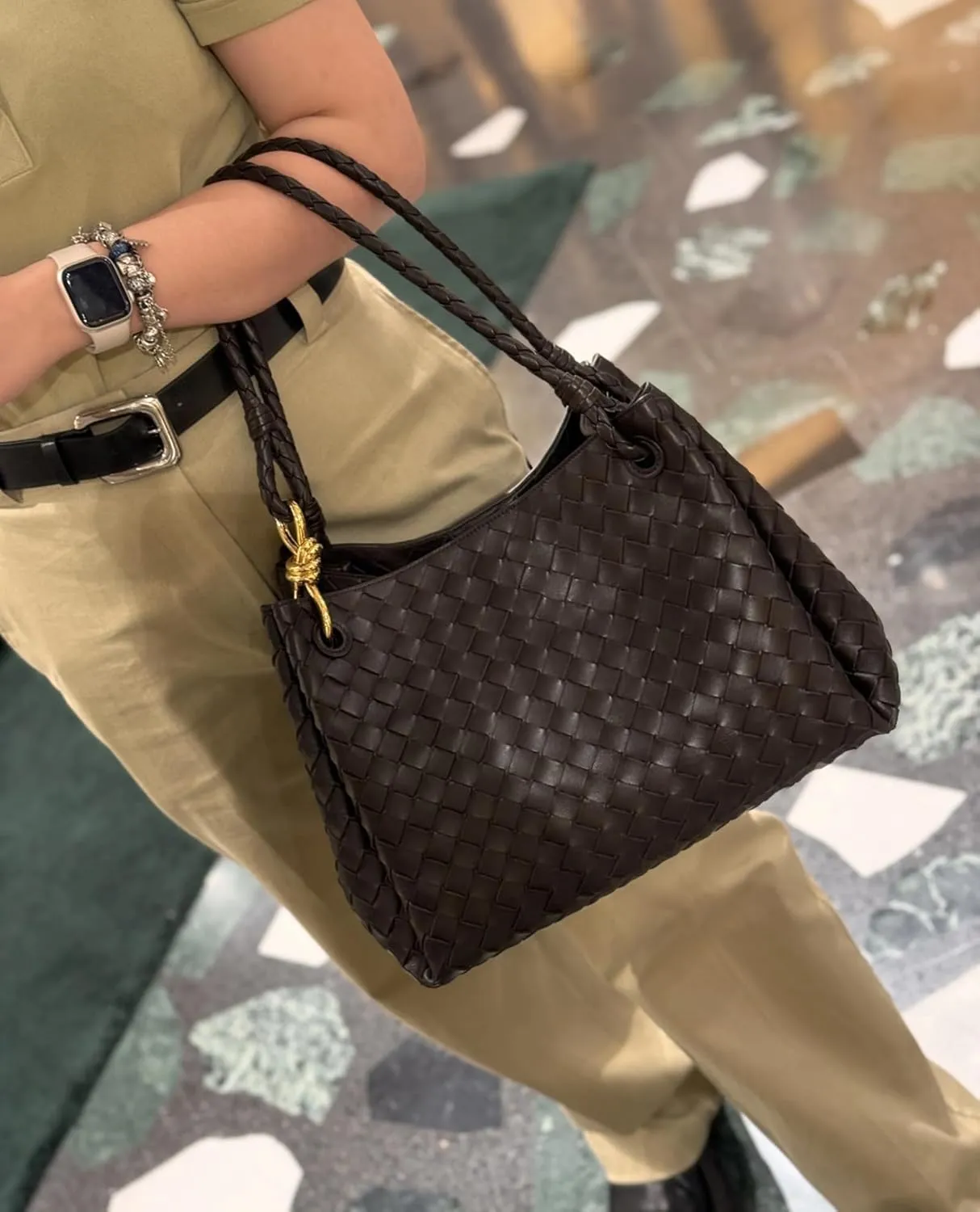 Premium Sheepskin Woven Handbag for Women Metal Cord Buckle Fashion Leather Tote Bag Bucket Bag Purse Large,Black