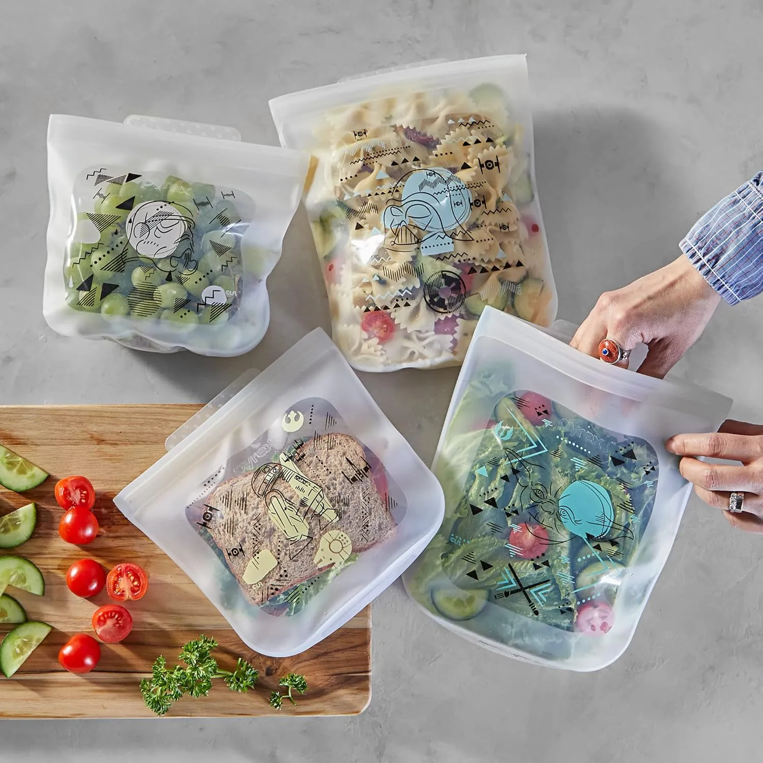 Pyrex Platinum Silicone 4-Pc Storage Set, 2 Reusable Sandwich Bags, 2 Reusable Half-Gallon Freezer Bags, Non-Toxic, BPA-Free, Airtight & Leak-Proof, Microwave, Freezer Safe, Star Wars