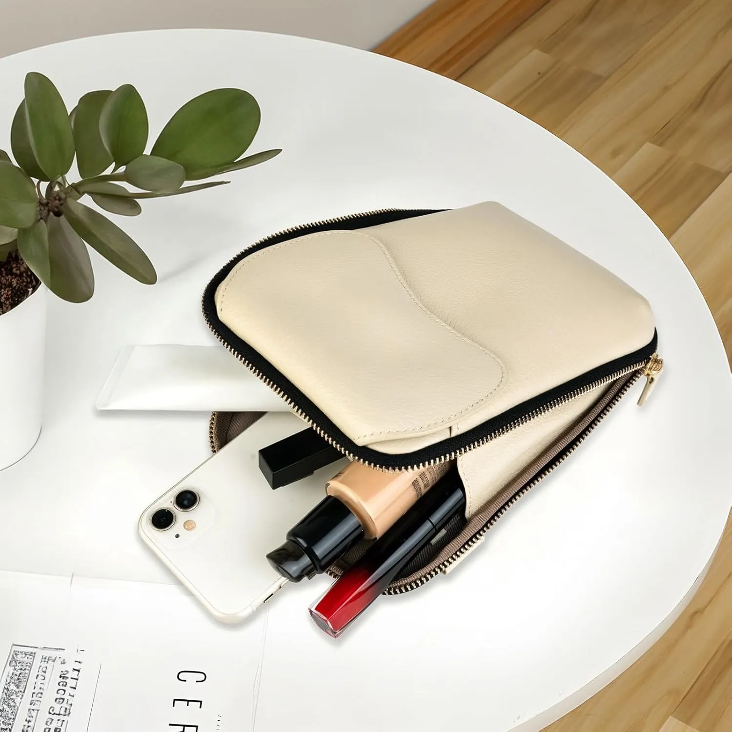 REAL LEATHER CROSSBODY HANDBAG FOR WOMEN,SMALL SIZE PHONE BAGS WITH MAGNETIC LOCK,ZIPPER CLOSURE