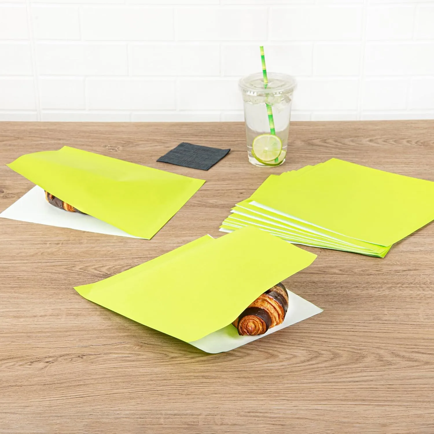 Restaurantware Bag Tek 10 x 9 Inch Double Open Bags 100 Large Deli Paper Sheets - Disposable Greaseproof Green Paper Deli Wrap Liners For Snacks Cookies And More