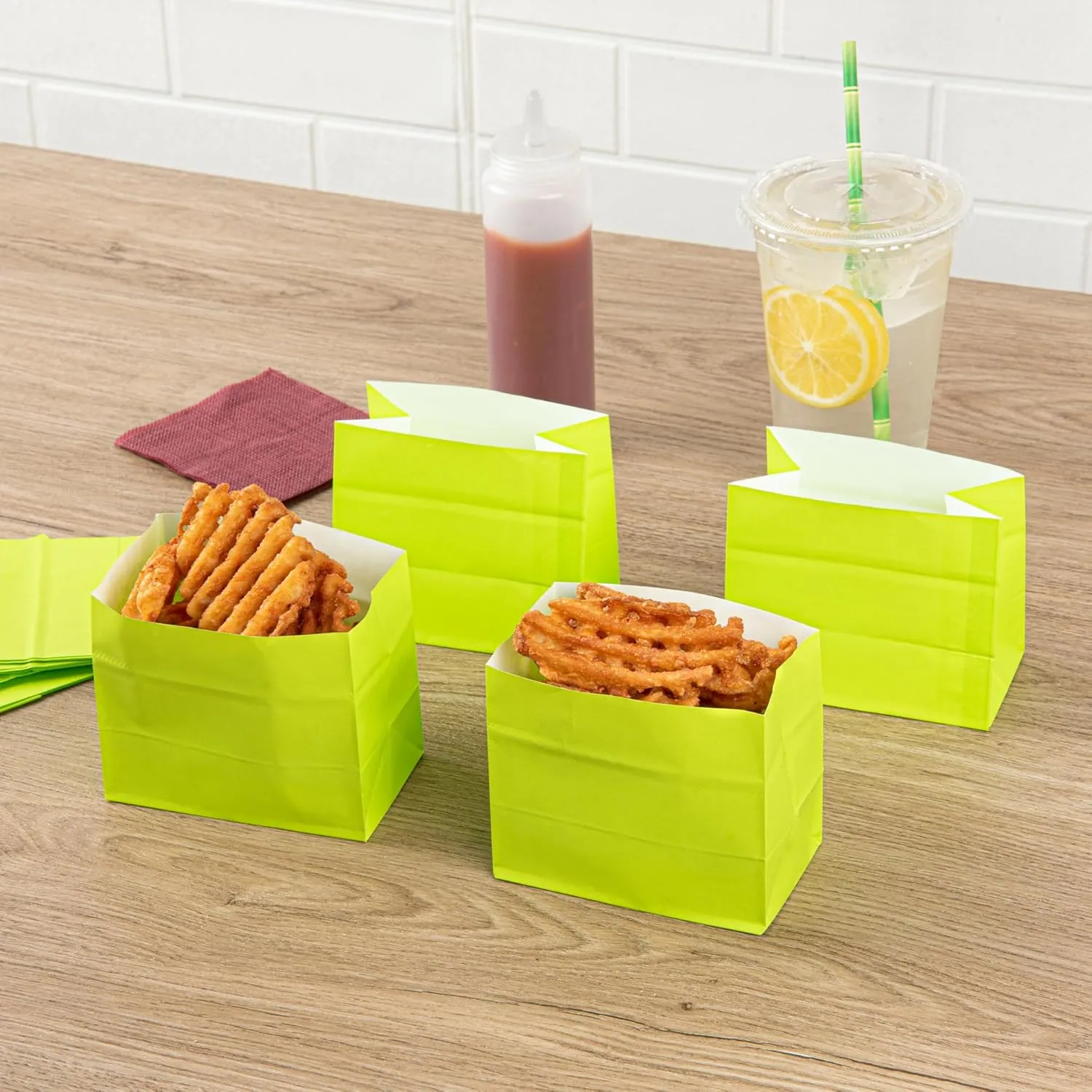 Restaurantware Bag Tek 4.3 x 2.5 x 3.8 Inch Paper Bags For Snacks - 100 Large Paper Bags - Disposable, Reusable, Green