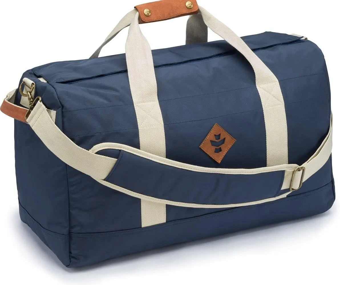 RV20030 Around-Towner Medium, Navy Blue Duffle