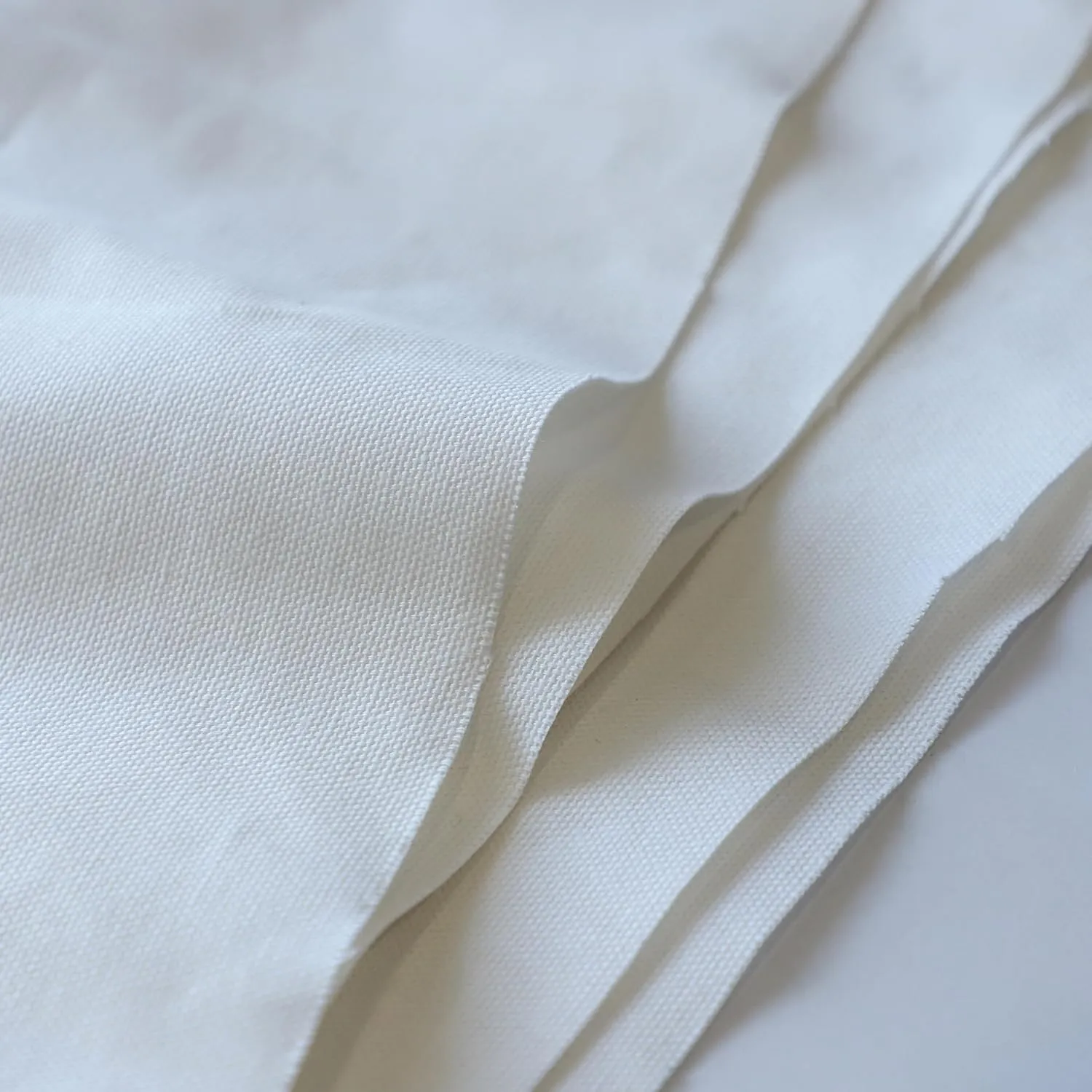 Simple&Opulence 100% Cotton Canvas Fabric 10oz. 59 Inch by The Yard, Nature Duck Fabric Textile Heavyweight for Embroidery, Painting, Sewing, Crafts, Bag, Handmade Home Decor(White, 5 Yards)