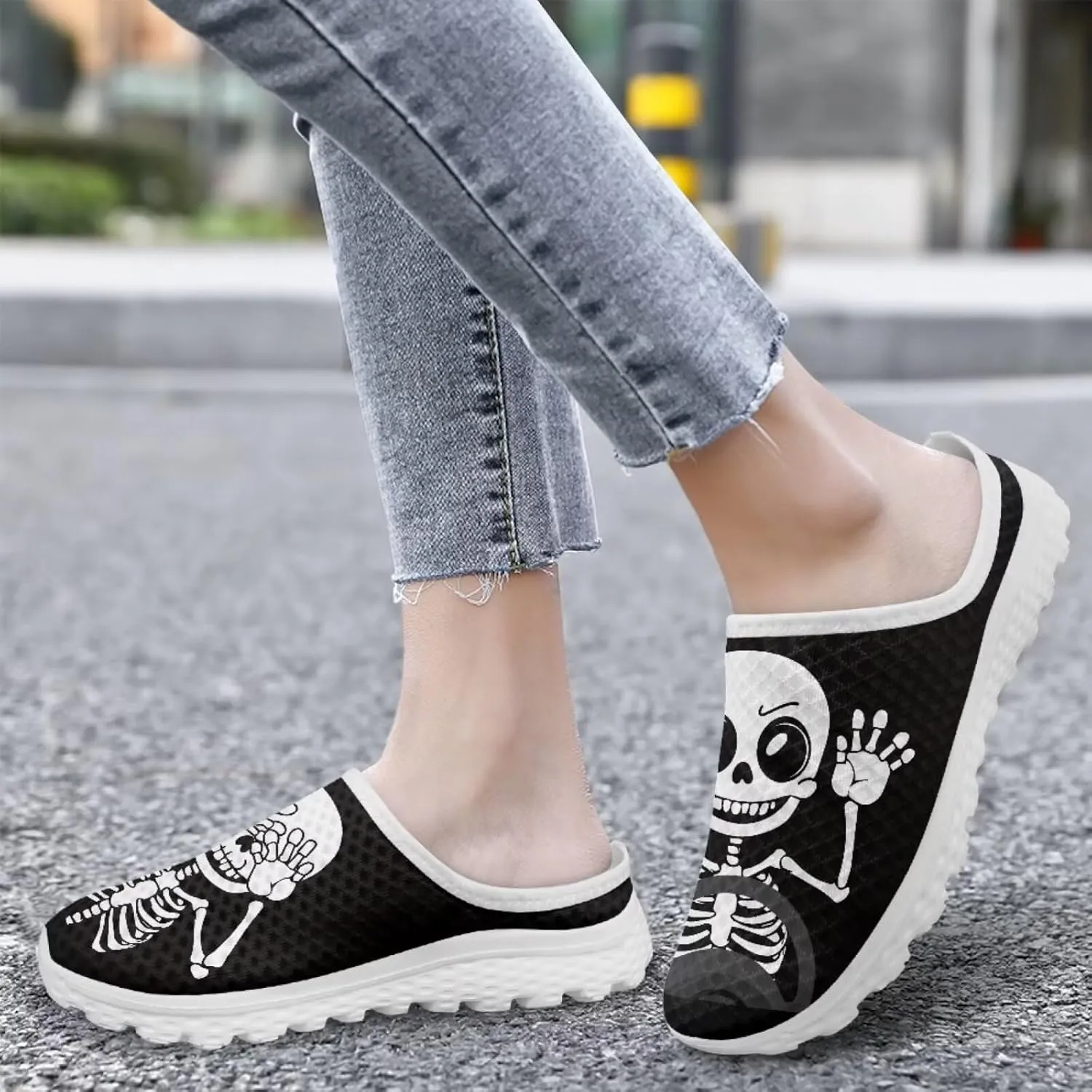 Skull Print Mule Sneakers for Women Breathable Loafers Low Top Garden Shoes Arch Support Mesh Flats Shoes