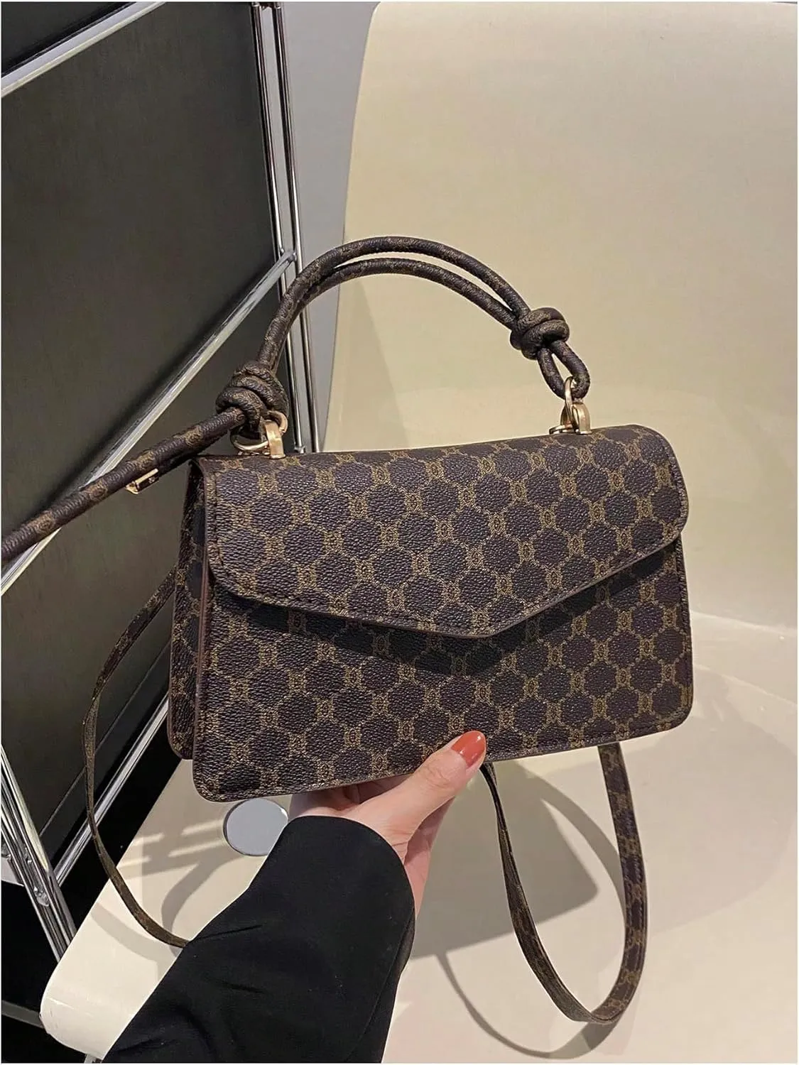 SweatyRocks Women's PU Leather Top Handle Crossbody Bag Flap Magnet Geo Pattern Square Bag Vintage Satchel Handbags